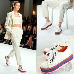 🔖Rare Vintage White Platform Sneaker🍭Multicolor Stripped Platform